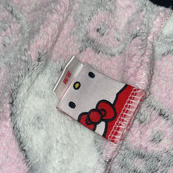 2013 Sanrio hello kitty pj pants pajama winter fuzzy bottom size medium - Picture 8 of 13
